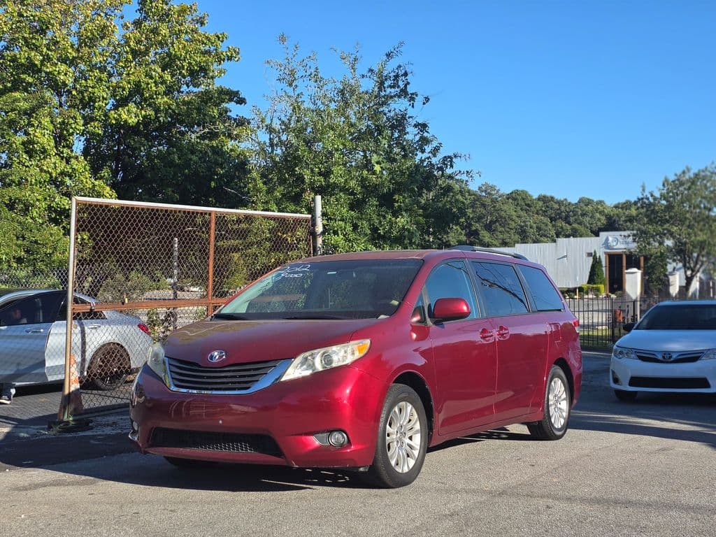 Vehicle photo