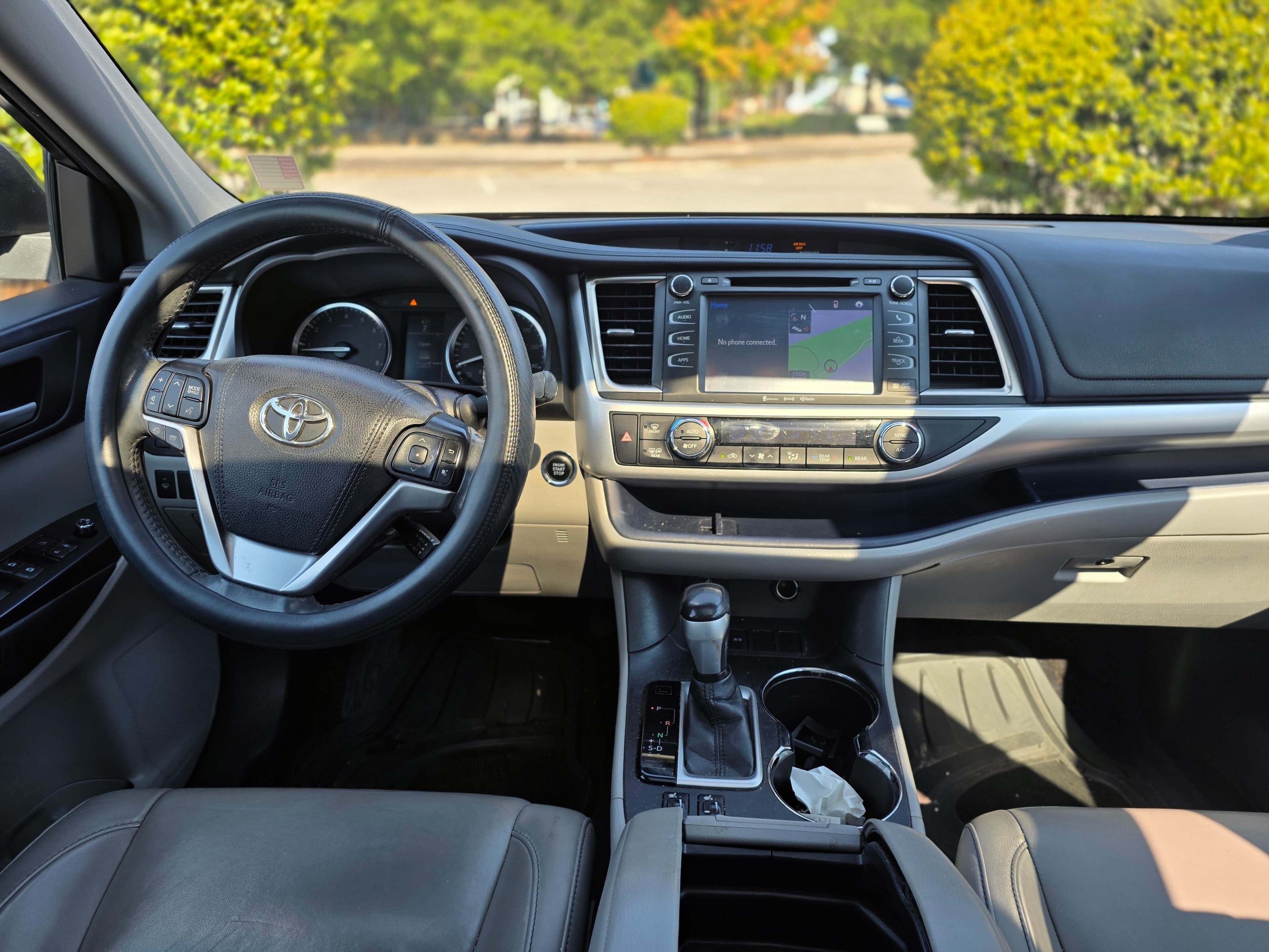 Vehicle photo