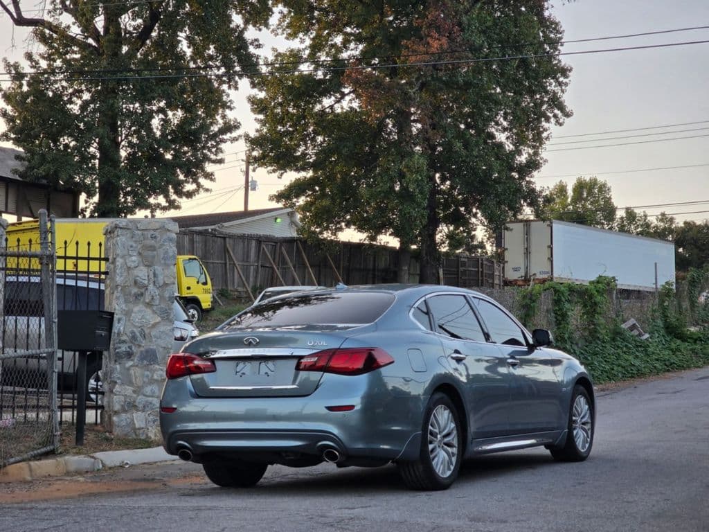 Vehicle photo