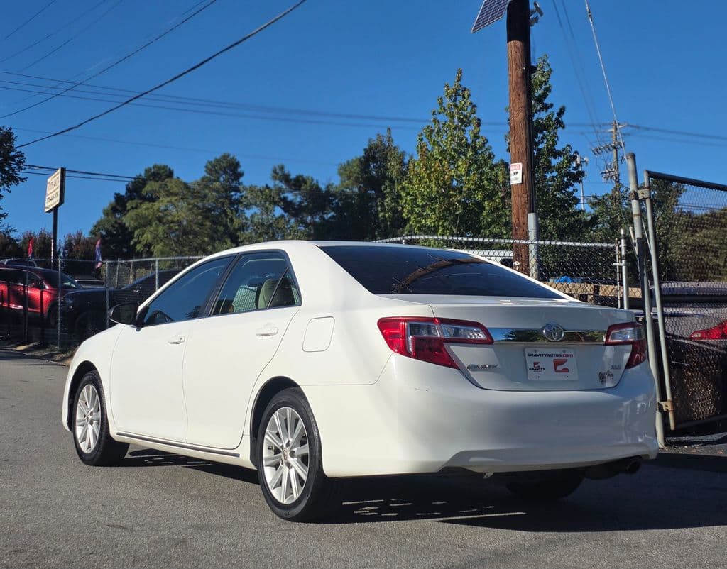 Vehicle photo