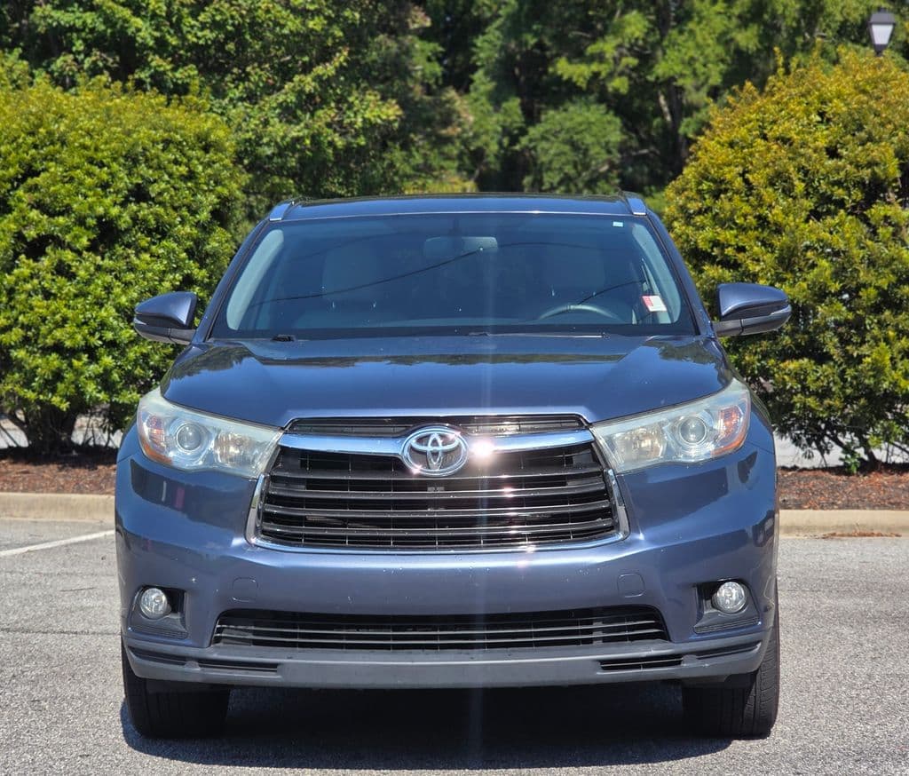 Vehicle photo
