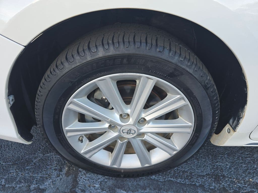 Vehicle photo