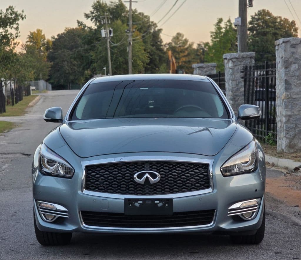 Vehicle photo