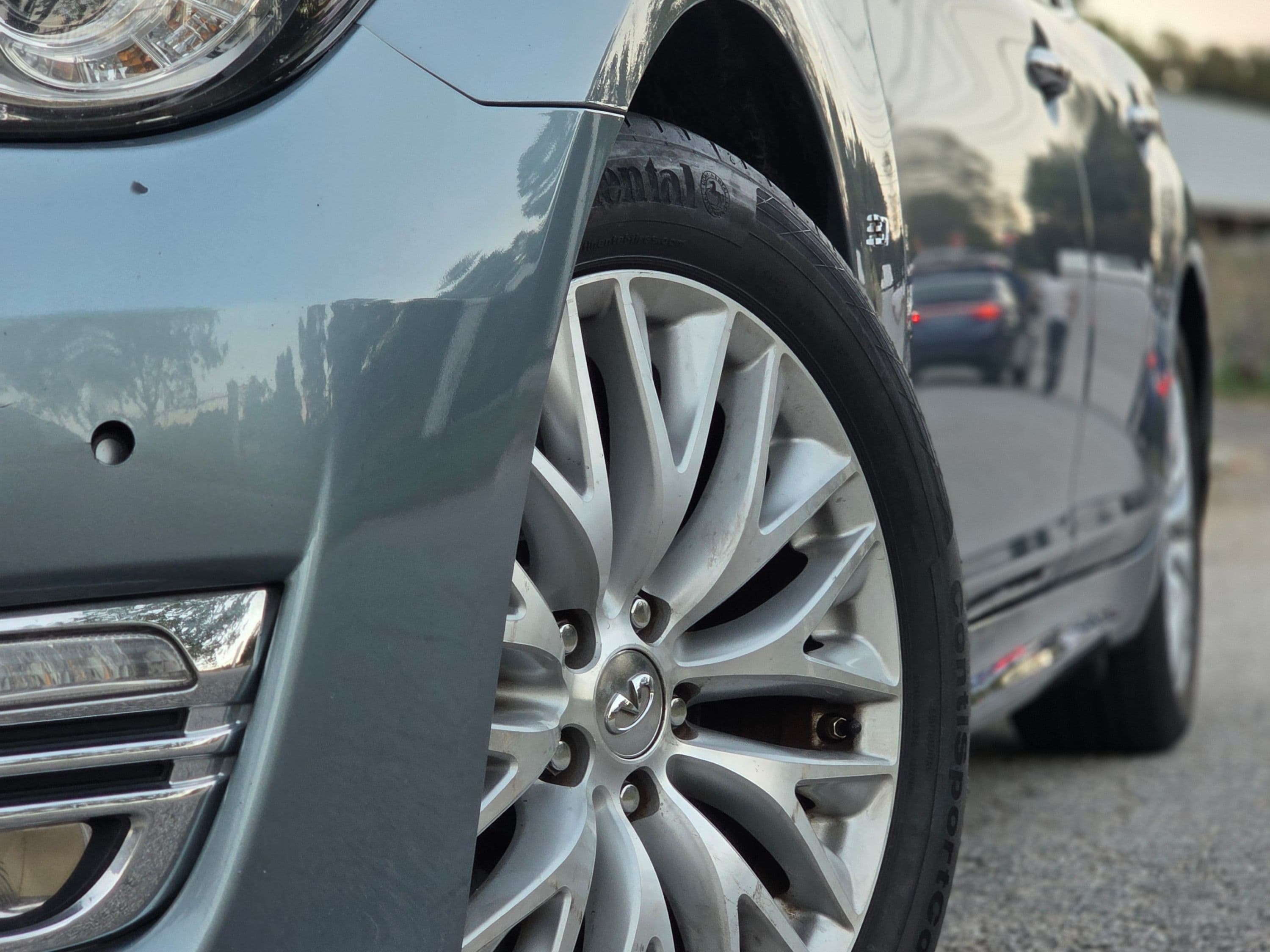 Vehicle photo