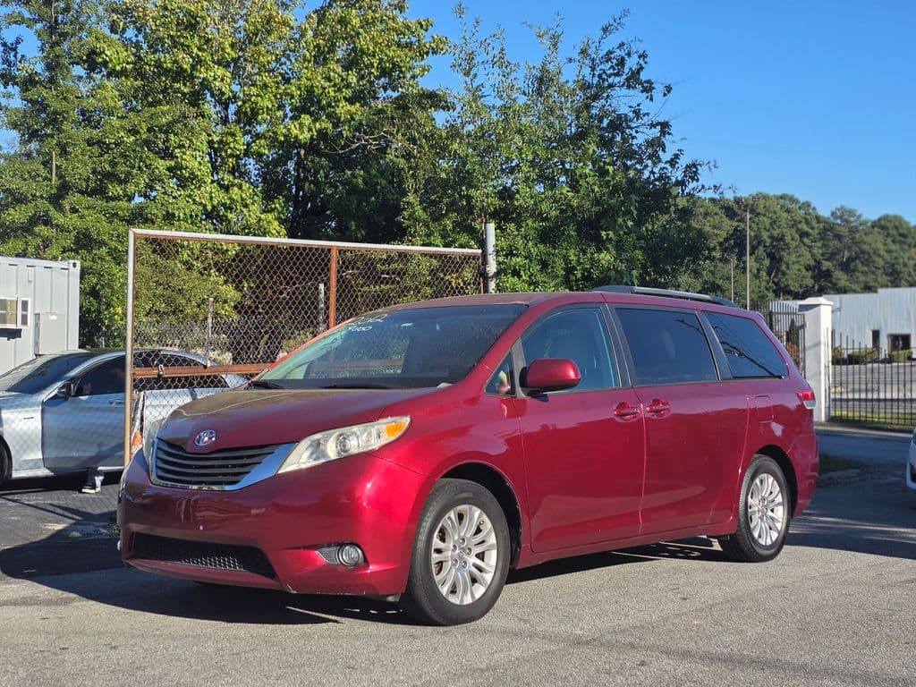 2012 Toyota Sienna