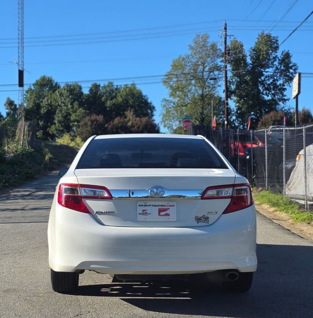 Vehicle photo