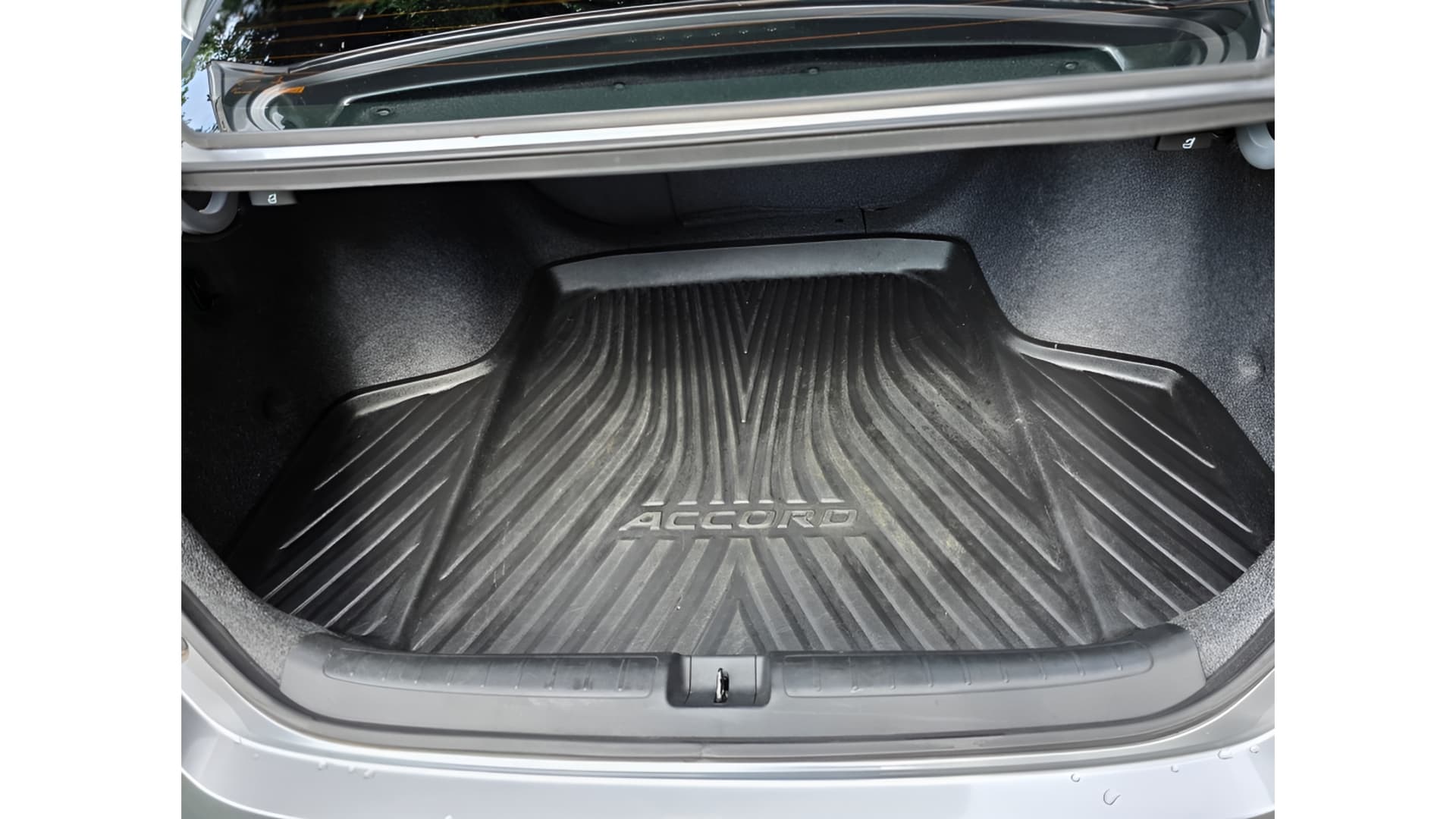 large car