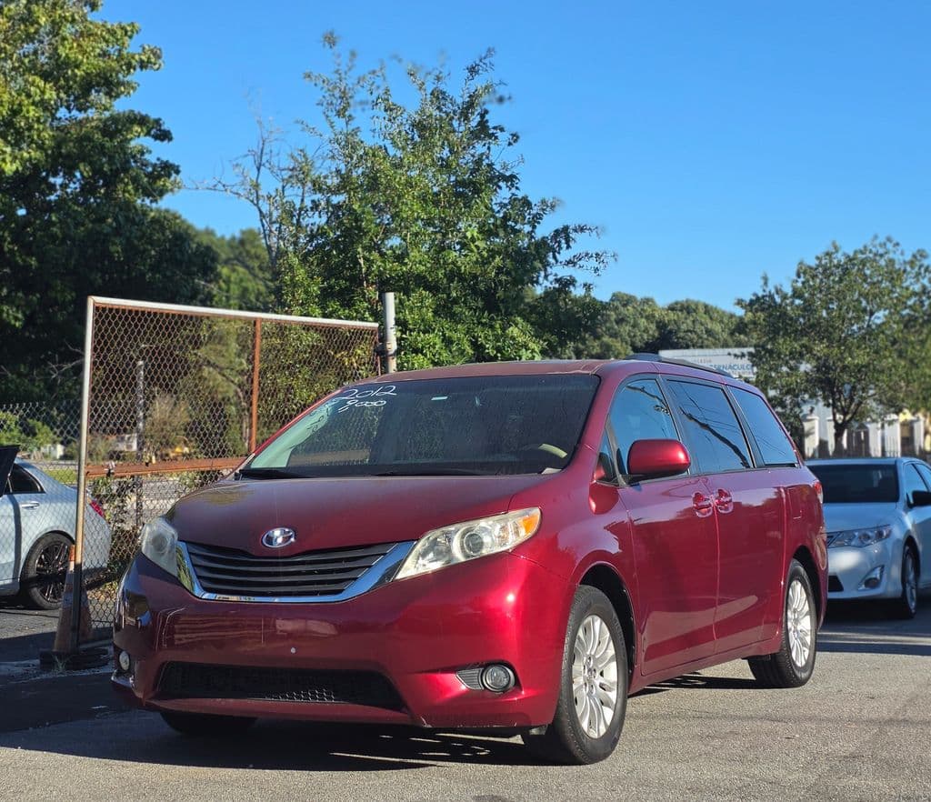 Vehicle photo